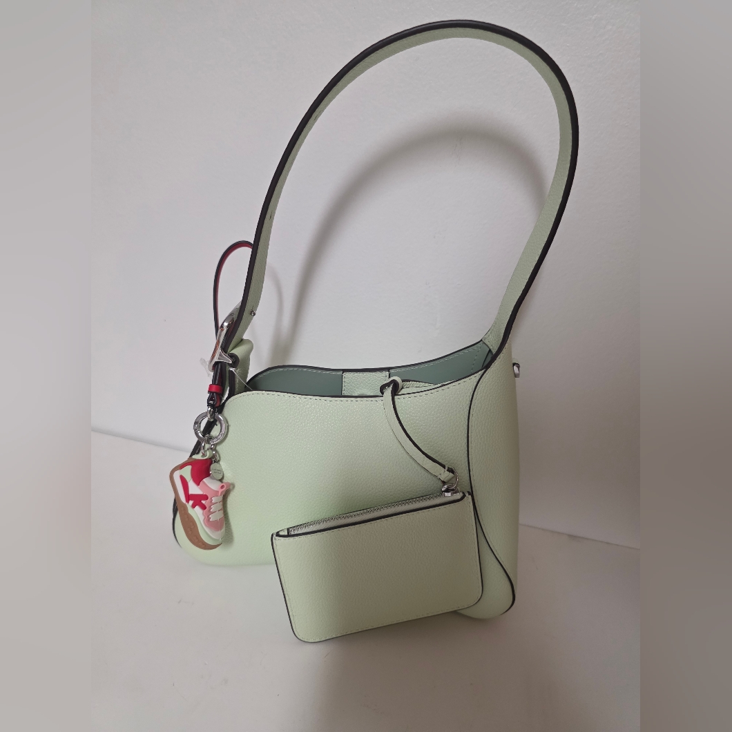 2 Pieces - 454 Sculpted Shoulder Bag With Charmed K As